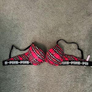 Victoria’s Secret PINK bra. Size 36C. Worn once!